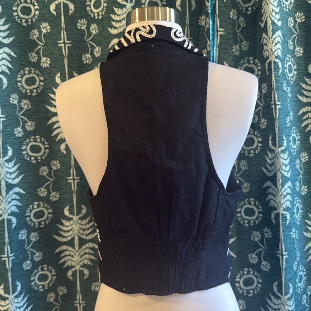 Free People Head West Black Silver Embroidered Halter Sleeveless Vest Top S NWOT - Picture 11 of 13